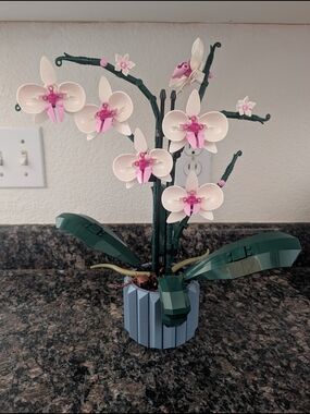 LEGO Orchid
